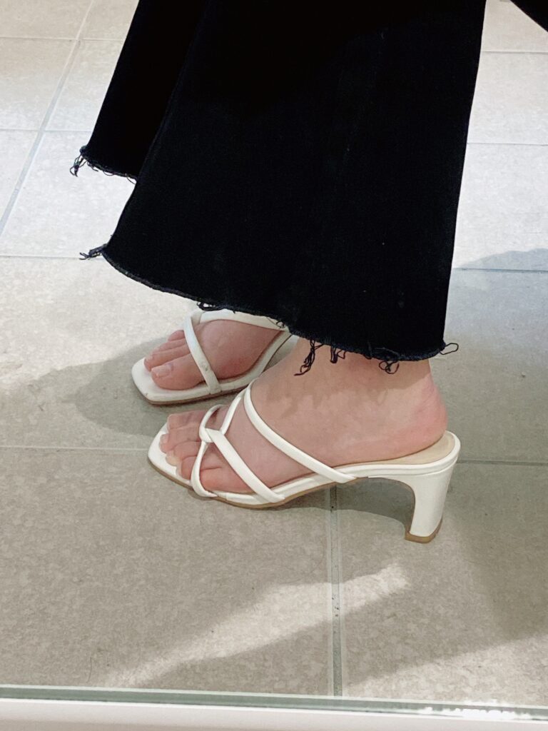 フリンジヘムフレアパンツ