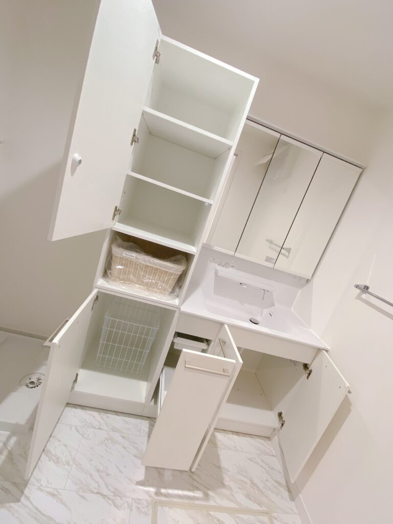TOTO　洗面台キャビネット